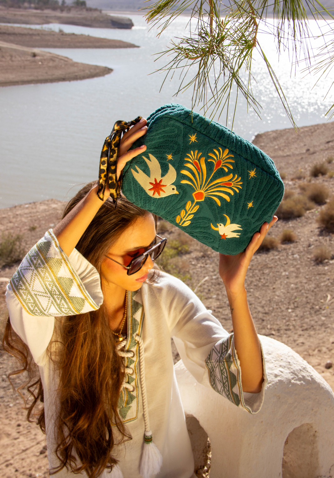 Découvrez l'élégance au bord de la mer.
